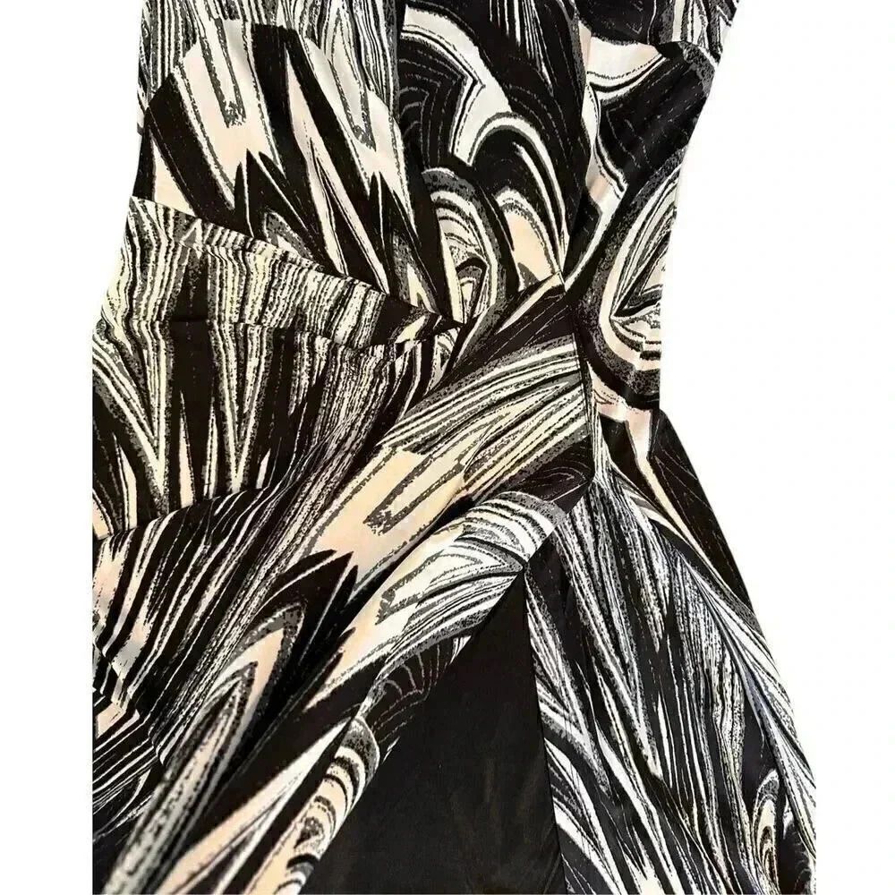 MT Collection Knee Length Dress - Picture 4 of 10